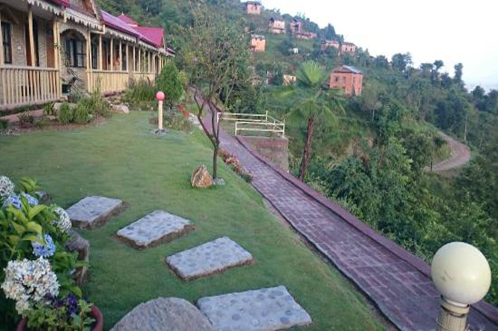 Nepal Yoga Retreat Hotel Bageshwori Eksteriør billede